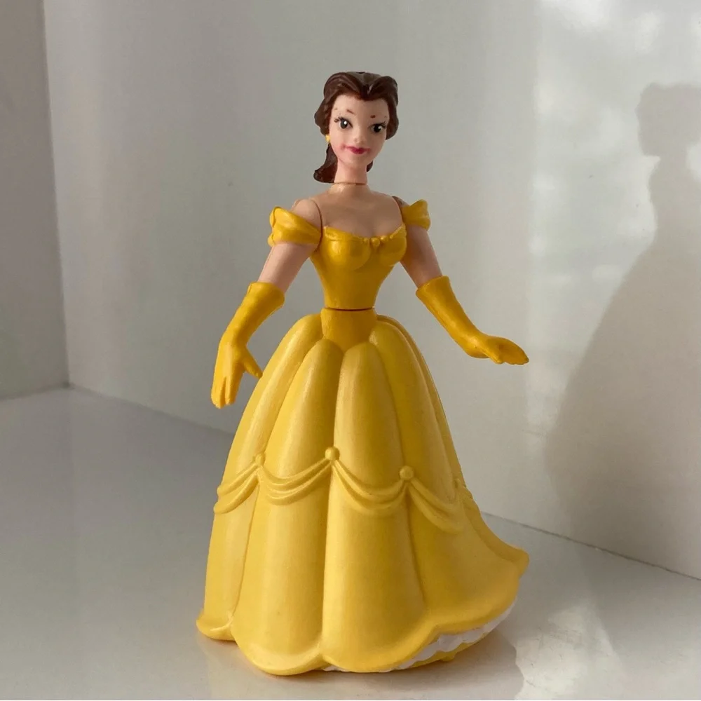 EUC Vintage Beauty & The Beast 3 pc set: bowl, cup, Belle figure, 1990's